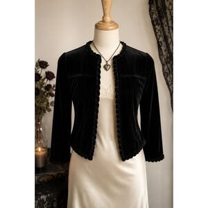 Vintage Black Velvet Bolero Cardigan Ruffle Trim Coquette‎ Goth Y2K size 6